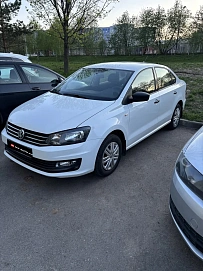 Volkswagen Polo, 2019г, передний привод, механика
