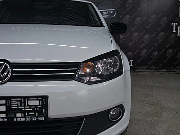 Volkswagen Polo, 2014г., передний привод, автомат
