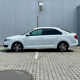Skoda Rapid, 2015г., передний привод, механика