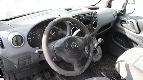 Citroen Berlingo, 2011г., передний привод, механика
