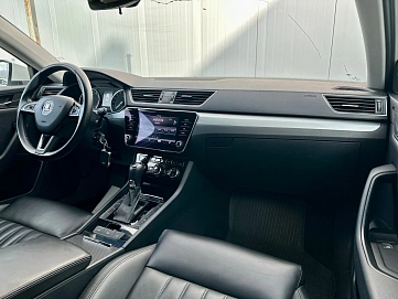 Skoda Superb, 2018г., передний привод, автомат