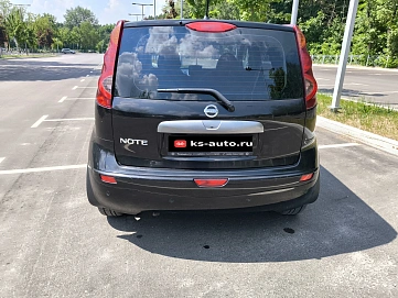 Nissan Note, 2010г, передний привод, автомат