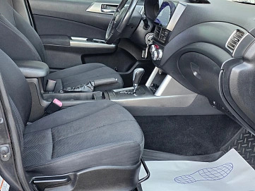 Subaru Forester, 2011г., полный привод, автомат