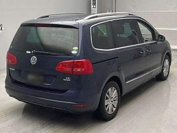 Volkswagen Sharan, 2013г., передний привод, робот