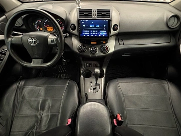 Toyota RAV4, 2011г., полный привод, вариатор