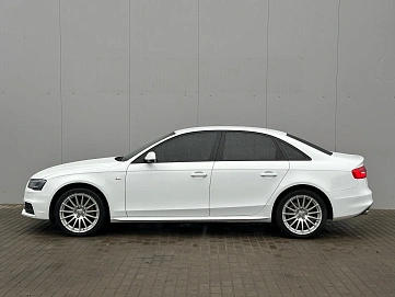 Audi A4, 2013г., полный привод, робот