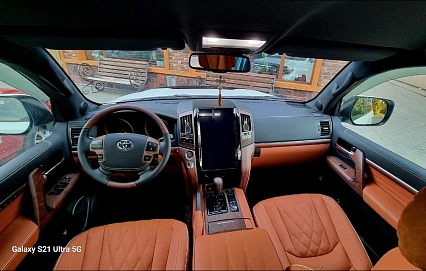 Toyota Land Cruiser, 2013г., полный привод, механика