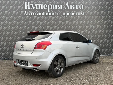 Kia Ceed, 2011г., передний привод, механика