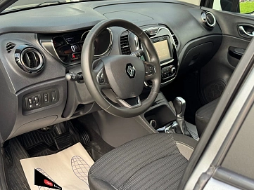 Renault Kaptur, 2017г., полный привод, автомат