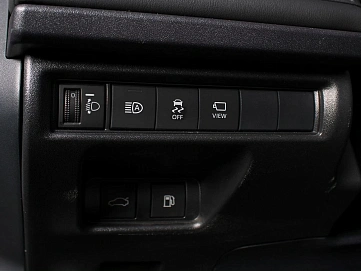 Toyota Camry, 2025г., передний привод, вариатор