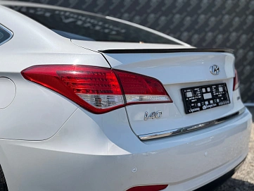 Hyundai i40, 2013г., передний привод, автомат