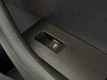 Volkswagen Polo, 2020г., передний привод, механика