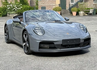 Porsche 911, 2025г., задний привод, робот