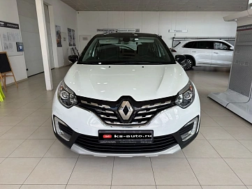 Renault Kaptur, 2021г., передний привод, вариатор