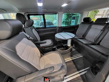 Volkswagen Multivan, 2022г., передний привод, робот