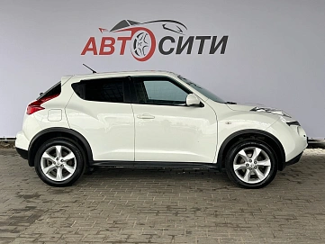Nissan Juke, 2012г., передний привод, механика