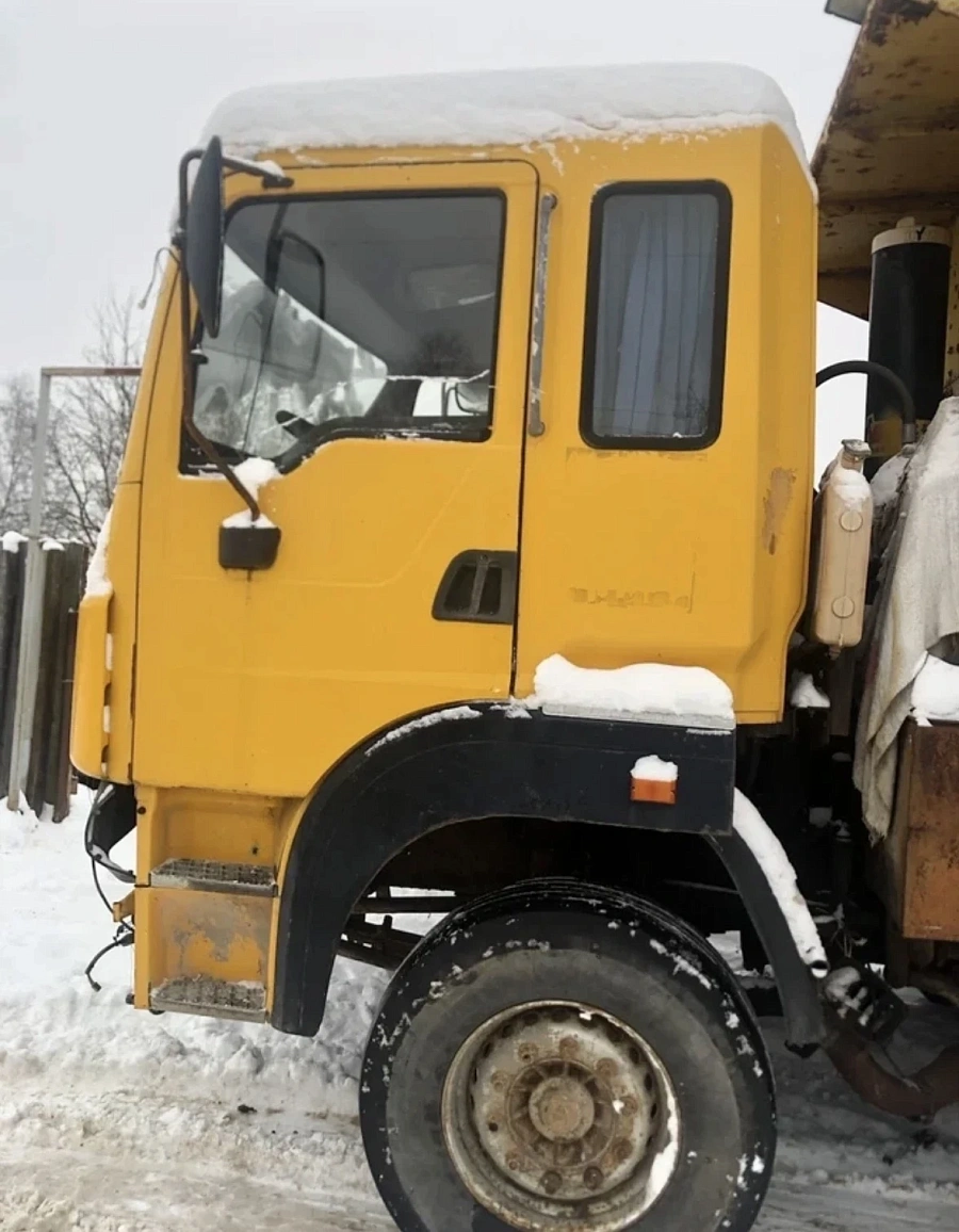 IVECO Hongyan 8x4  CQ1314 3304 3314 , 2008г.