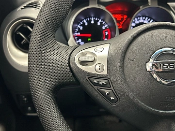 Nissan Juke, 2013г., передний привод, вариатор