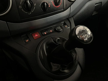 Citroen Berlingo, 2010г., передний привод, механика