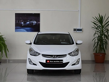 Hyundai Elantra, 2014г., передний привод, механика