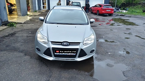 Ford Focus, 2011г., передний привод, механика