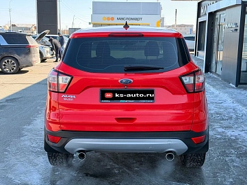 Ford Kuga, 2017г., передний привод, автомат