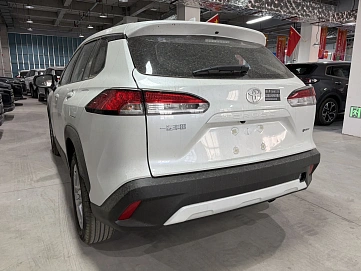 Toyota Corolla Cross, 2026г, передний привод, вариатор