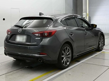 Mazda Axela, 2018г., передний привод, автомат