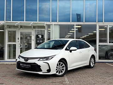 Toyota Corolla, 2019г., передний привод, вариатор