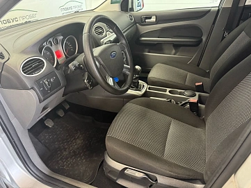 Ford Focus, 2011г., передний привод, механика