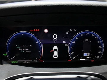 Toyota Camry, 2025г., передний привод, вариатор