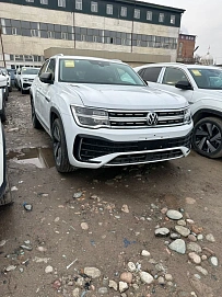 Volkswagen Teramont, 2026г, полный привод, робот