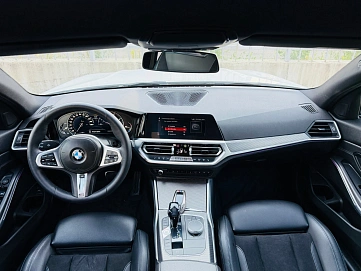 BMW 3 серии, 2020г., полный привод, автомат