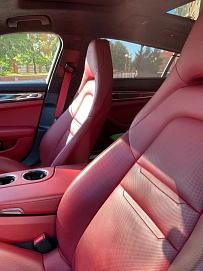 Porsche Panamera, 2018г., полный привод, робот