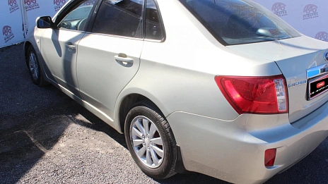 Subaru Impreza, 2008г., передний привод, механика