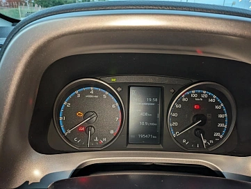 Toyota RAV4, 2016г., полный привод, вариатор