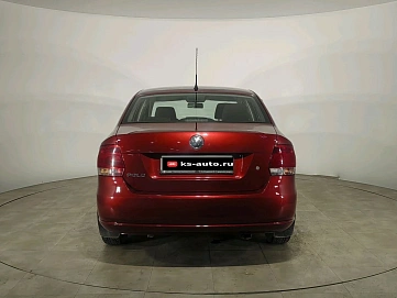Volkswagen Polo, 2011г., передний привод, механика