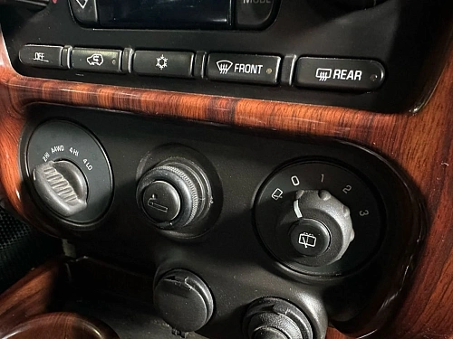 GMC Envoy, 2002г, полный привод, автомат