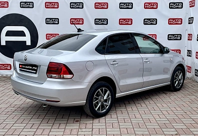 Volkswagen Polo, 2018г., передний привод, автомат