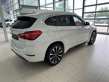 BMW X1, 2017г., передний привод, автомат