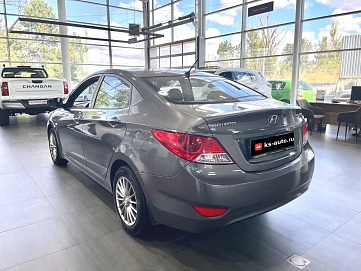 Hyundai Solaris, 2011г., передний привод, механика