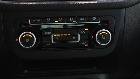 Volkswagen Tiguan, 2013г., передний привод, механика